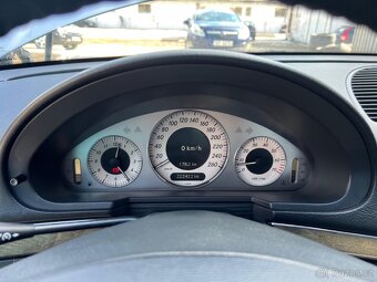 Prodám Mercedes-Benz E240 V6 - 12