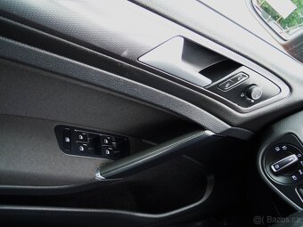 Volkswagen Golf, 1.4TSi SERVIS - ORIG.KM - 12