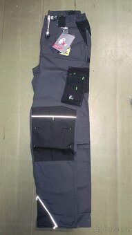 nové pracovní oblečení kalhotý vesty boty - 12