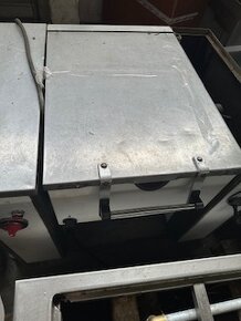 VYBAVENÍ Z GASTRO PROVOZOVNY A PENZIONU - 12