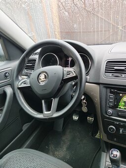 Škoda Yeti, 2.0 TDI - 4x4 / Pravidelný Servis - 12