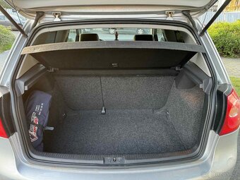 VW Golf 5 1.4 mpi KLIMA - 12