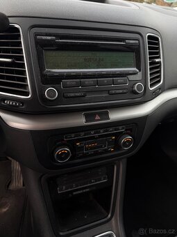 VW Sharan 1,4TSI 110kw 2010 138000km - 12