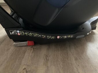 Britax Römer Dualfix M i-Size - 12