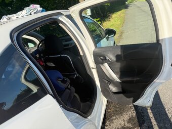 Citroen C3 1.4 i - 12