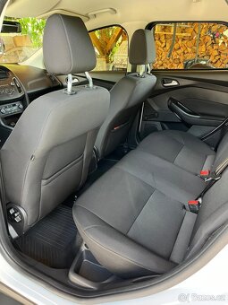 Ford focus 1.6 Ti-VCT 77kW - 12