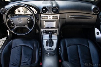 Mercedes-Benz CLK 320 Cabriolet z roku 2006 - 12