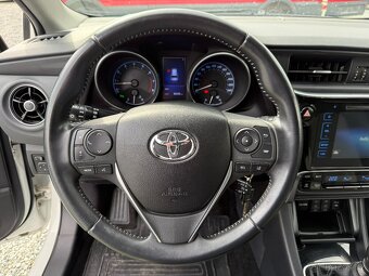 Toyota Auris 1.6 Valvematic SELECTION - 12