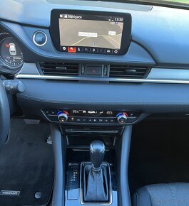 Mazda 6 2.2D ACC HUD LED 360 Kamera Automat Tažné - 12