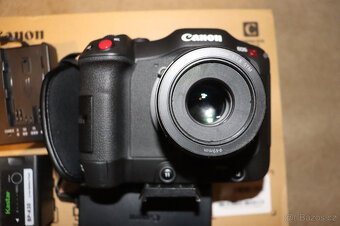 Cinema kamera Canon EOS C70, 2 baterie, SD karta 256 Mb/s, v - 12