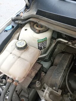 Ford Focus r.v.2011,1,6 benzín, 74 Kw. - 12