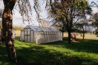 Prodej rodinného domu na polosamotě - 12