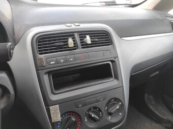 FIAT PUNTO 1.2i po 1. MAJITELI KOUPENO V ČR - 12