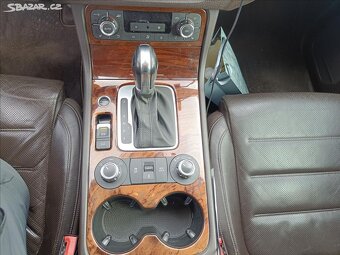 VW Touareg V8 4.2 TDI - možná výměna - 12