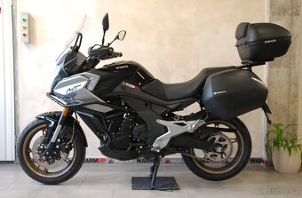 CFMOTO 700 MT Premium-krásný stav,stroj od nás,1.maj, ZÁRUKA - 12