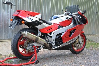 Kawasaki ZXR-750H2 - 12