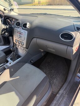 Ford focus 1.6 + LPG - 12