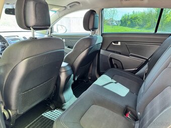 Kia Sportage 1.6 GDi - 12