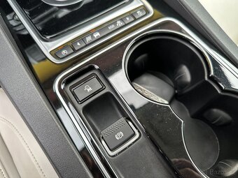 Jaguar F-Pace Portfolio 3.0TD/221kW 1.Maj. r.v.2016 PANORAMA - 12
