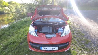 Peugeot 107 1,0i - 12
