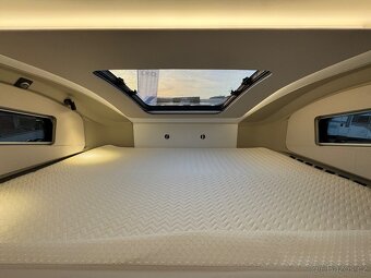 ADRIA CORAL XL 660 SL, 180 PS, AKČNÍ CENA, Alkovna - 12