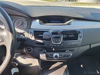 Renault laguna III - 12