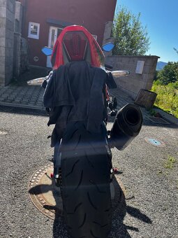 Suzuki gsxr 1000 - 12