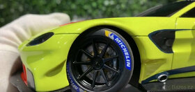 1:18 Aston Martin Vantage GTE Le Mans Racing 2018 Autoart - 12