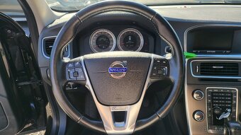 VOLVO V60 2012 T6 224 kW AWD 4x4 R-DESIGN,NAVI,PARK.KAMERA - 12