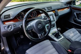 Volkswagen Passat CC 2.0-TDI - 12