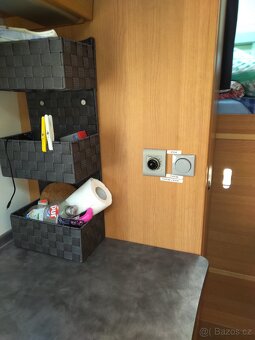 obytný automobil - 12