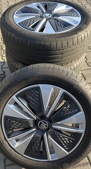Škoda Karoq 7x17 5x112 ET45 pneu 215/55 R17 94V - 12