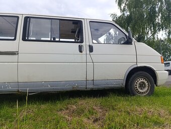 VW Transporter 2.5TDI náhradní díly - 12