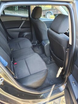 Mazda 3 BL 2012 facelift - 12