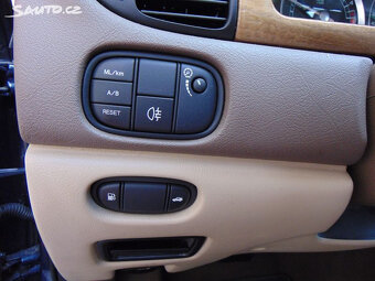 Jaguar S-Type, 2.7D,SERVIS.KN,EXECUTIVE - 12