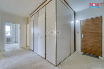 Prodej bytu 3+1, 67 m², Plzeň, ul. Komenského - 12