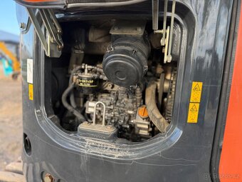 HITACHI ZX 30U-5B - 12