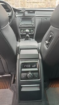 Škoda Superb  Scout 4x4 2.0 TDI 103 KW - 12