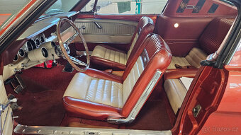1966 Ford Mustang Fastback 289 V8, manuál, perfektní stav - 12