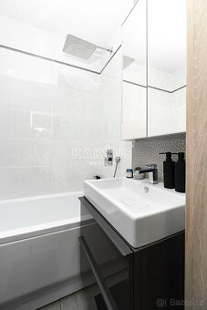 Prodej bytu 3+KK (71m²), Ostrava-Poruba, ulice Sokolovská - 12