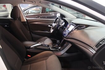 Hyundai i40  1.7 CRDi Automat 100kW  LED Navigace - 12