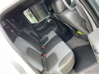 NISSAN NAVARA D40 2.5TDi-140KW-KRASAVEC-TOP STAV- - 12
