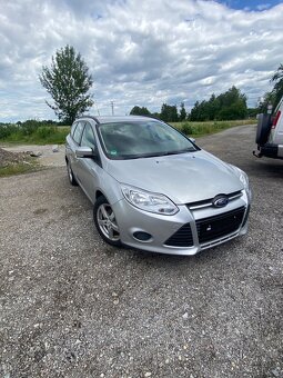 Ford Focus Turnier 1.6 TDCI - TOP STAV - 12