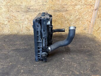 CHLADIČOVÁ STĚNA BMW F10/F11 2.0D 135KW 520D - 12