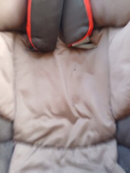 Autosedačka + izofix - 12