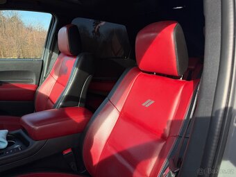 Dodge Durango RT 2022 4x4 DPH a záruka 7 míst - 12