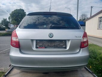 Škoda Fabia 2 Combi  1.2 51kw r.2009 - 12