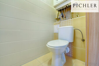 Prodej bytu 3+kk 76,2 m² s balkonem , vlastní parkovací stán - 12