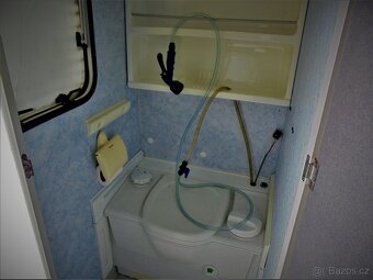 Obytný přívěs Caravelair Odysea 395,rok2001, - 12