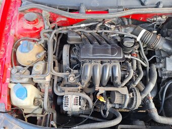 Škoda Octavia 1.6 75kW, 2001, tažné, klima, 231tkm - 12